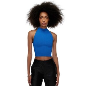 Aritzia
Babaton
Sculpt Knit Mockneck Halter Top